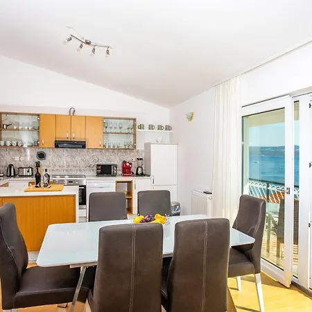 Apartment Adisa