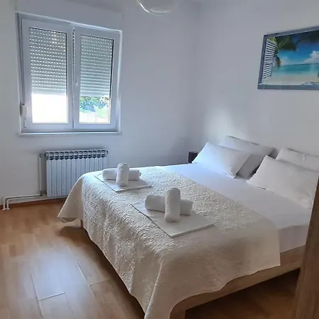 Apartment Adisa